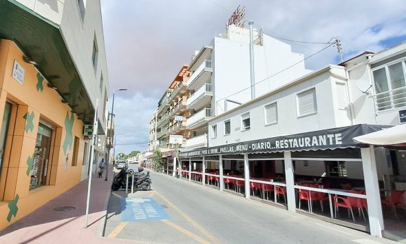 Resale - Penthouse -
Torrevieja - Playa De Los Naufragos