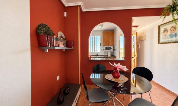 Revente - Apartment -
Torrevieja - Nueva Torrevieja