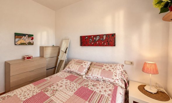 Revente - Apartment -
Torrevieja - Nueva Torrevieja