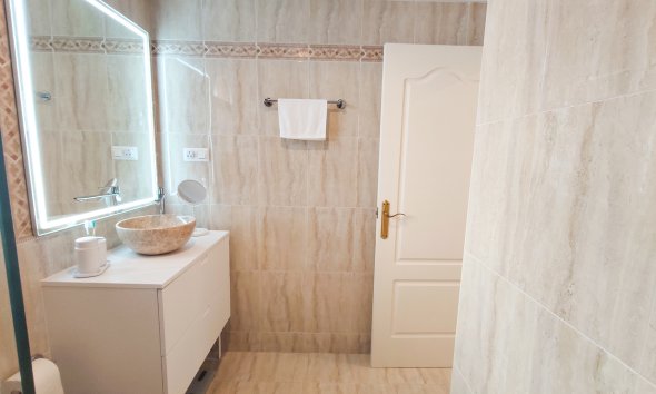 Reventa - Apartment -
Villamartin - Costa Blanca