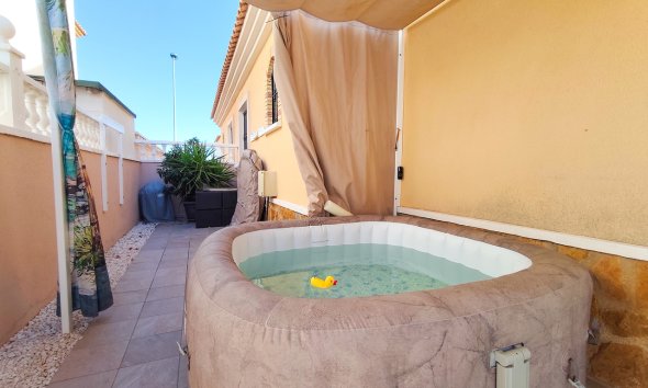 Reventa - Apartment -
Villamartin - Costa Blanca