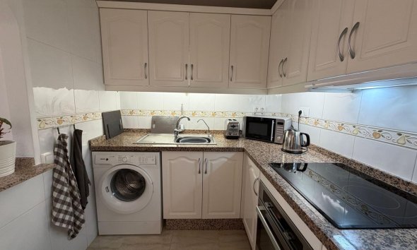 Reventa - Bungalow -
Orihuela Costa - Los Dolses