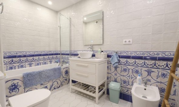 Reventa - Apartment -
Torrevieja - Costa Blanca
