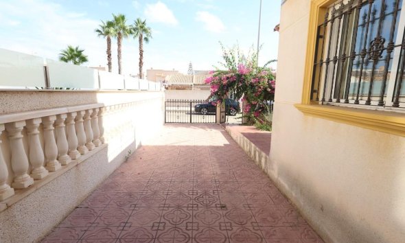 Reventa - Town House -
Orihuela Costa - Costa Blanca