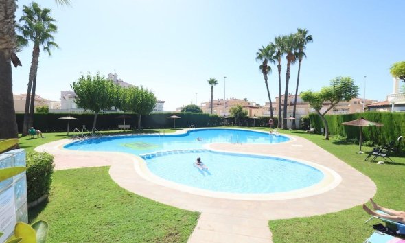 Reventa - Bungalow -
Orihuela Costa - Costa Blanca