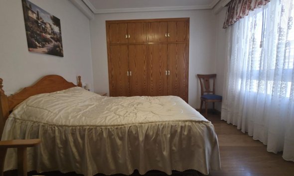 Revente - Apartment -
Torrevieja - Acequion