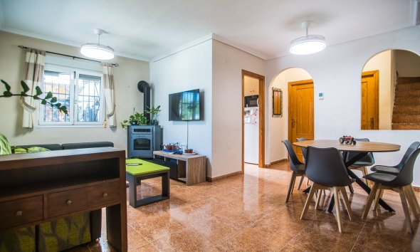 Revente - Villa -
Vistabella Golf Entre Naranjos - Inland