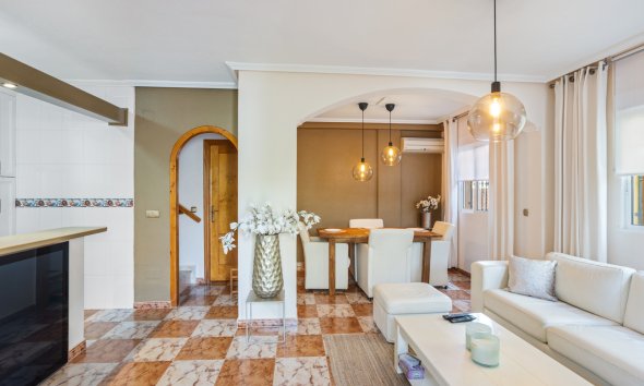 Reventa - Semi Detached -
Lomas de Caboroig