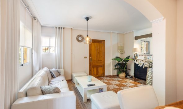 Reventa - Semi Detached -
Lomas de Caboroig