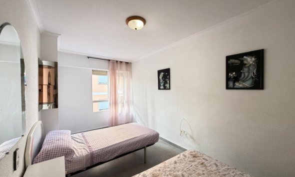 Revente - Apartment -
Torrevieja - Playa del Cura