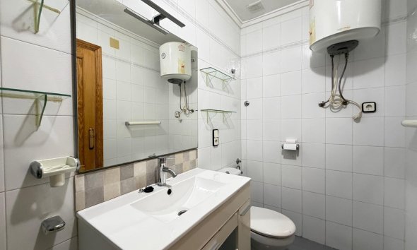 Revente - Apartment -
Torrevieja - Playa del Cura