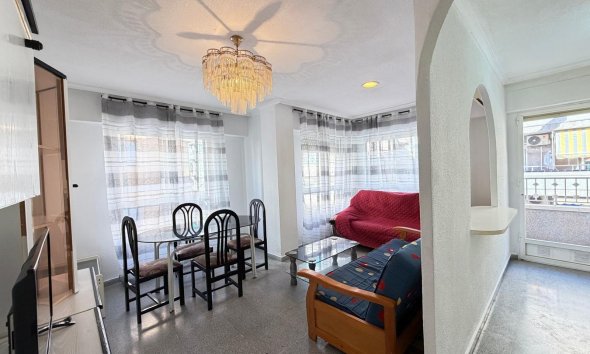 Revente - Apartment -
Torrevieja - Playa del Cura