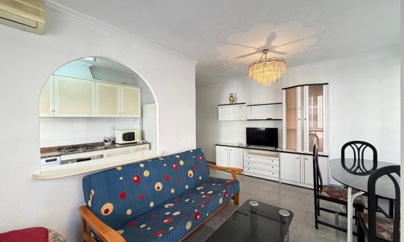 Revente - Apartment -
Torrevieja - Playa del Cura