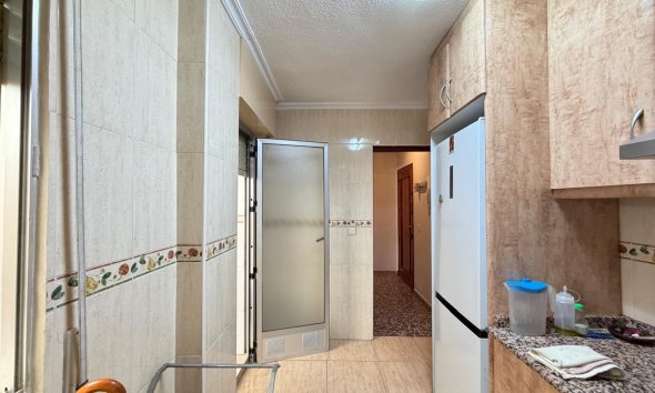 Revente - Apartment -
Torrevieja - Las Piscinas Naturales