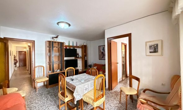 Revente - Apartment -
Torrevieja - Las Piscinas Naturales
