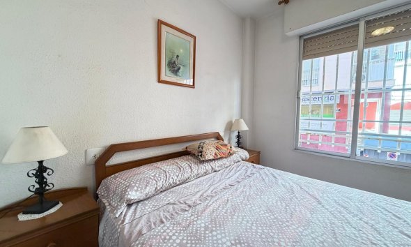Revente - Apartment -
Torrevieja - Las Piscinas Naturales