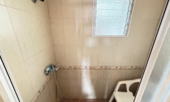 Revente - Apartment -
Torrevieja - Las Piscinas Naturales