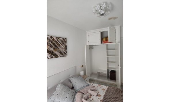 Revente - Apartment -
Torrevieja - Los Frutales