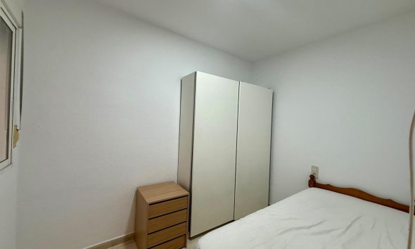 Revente - Apartment -
Torrevieja - Playa de los Locos