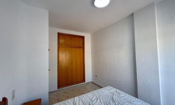 Revente - Apartment -
Torrevieja - Playa de los Locos
