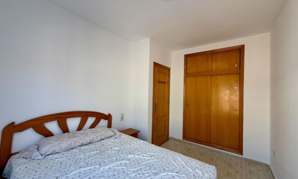 Revente - Apartment -
Torrevieja - Playa de los Locos