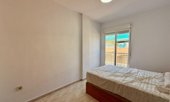 Revente - Apartment -
Torrevieja - Playa de los Locos