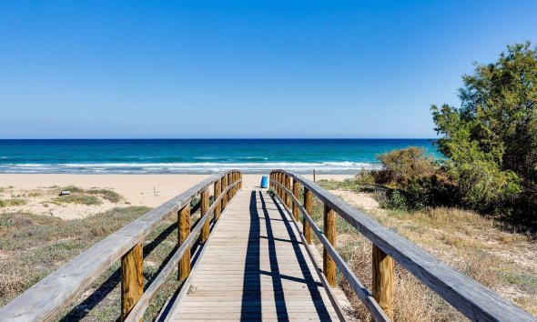 Revente - Town House -
San Fulgencio - La Marina