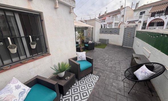 Revente - Apartment -
Torrevieja - Costa Blanca