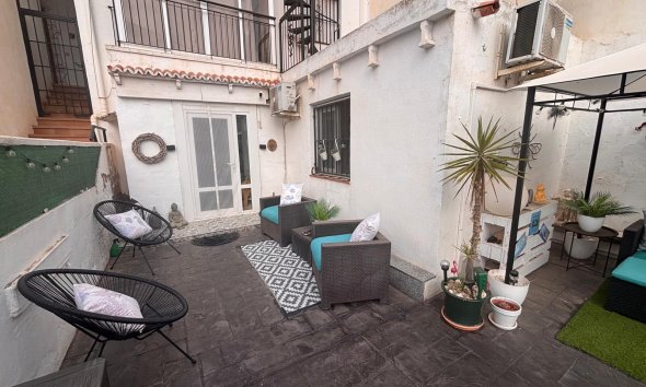Revente - Apartment -
Torrevieja - Costa Blanca
