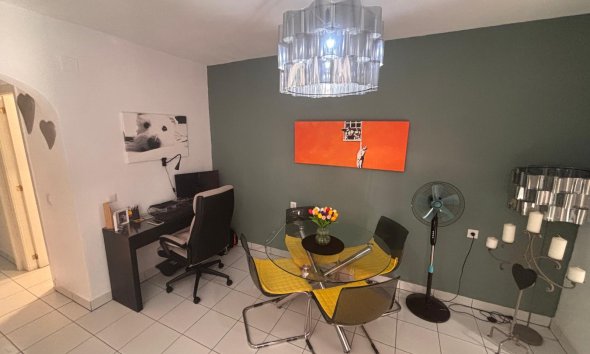Revente - Apartment -
Torrevieja - Costa Blanca