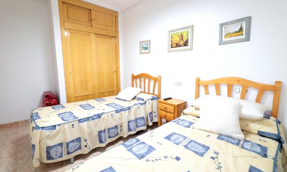 Revente - Apartment -
Torrevieja - Acequion