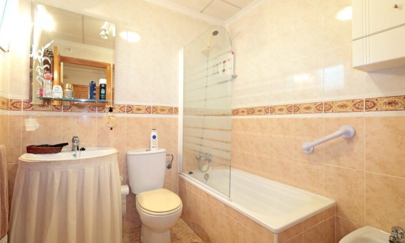 Revente - Apartment -
Torrevieja - Acequion