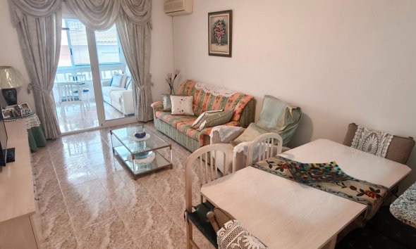 Revente - Apartment -
Torrevieja - Playa del Cura