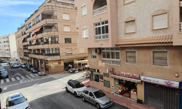 Revente - Apartment -
Torrevieja - Playa del Cura
