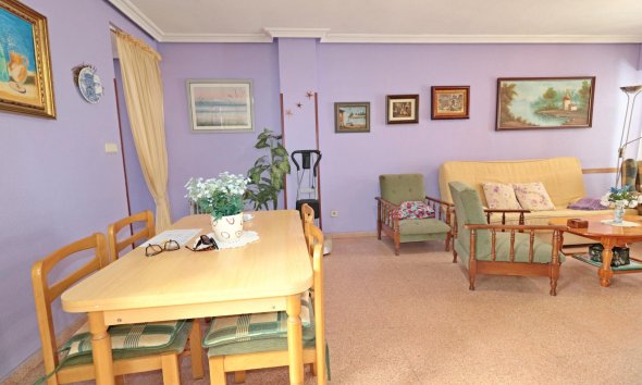 Revente - Apartment -
Torrevieja - Acequion