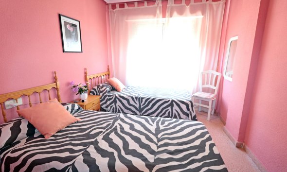 Revente - Apartment -
Torrevieja - Acequion