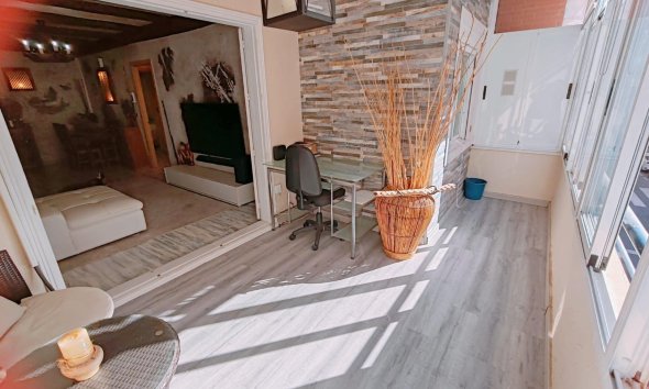 Revente - Apartment -
Torrevieja - Acequion