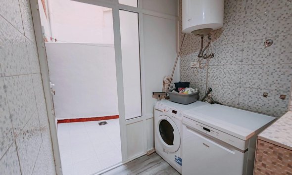 Revente - Apartment -
Torrevieja - Acequion