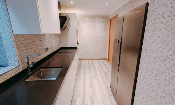 Revente - Apartment -
Torrevieja - Acequion