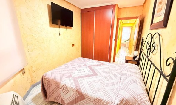 Revente - Apartment -
Torrevieja - Acequion