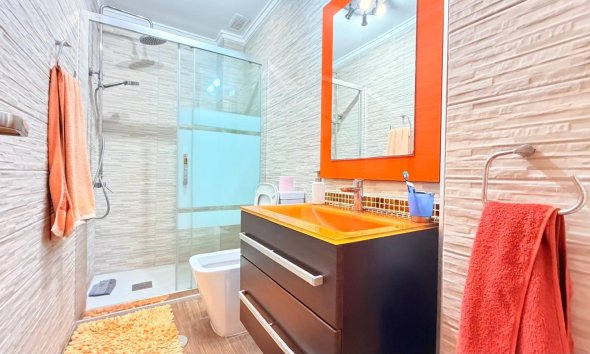 Revente - Apartment -
Torrevieja - Acequion