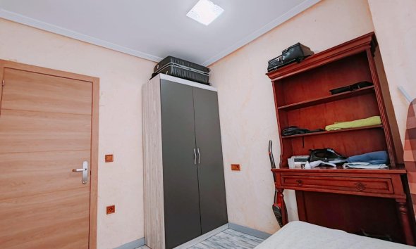 Revente - Apartment -
Torrevieja - Acequion