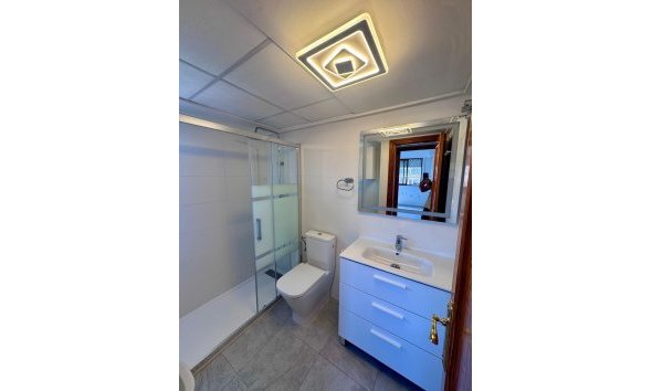 Revente - Apartment -
Torrevieja - Parque de las Naciones