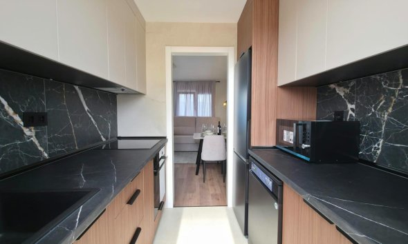 Revente - Bungalow -
Torrevieja - Zona Los Frutales