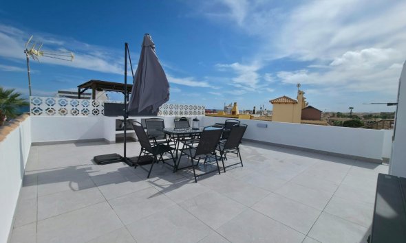 Revente - Bungalow -
Torrevieja - Zona Los Frutales