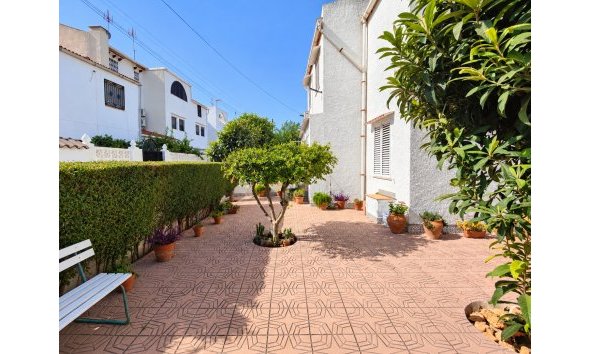 Revente - Town House -
Torrevieja - Costa Blanca