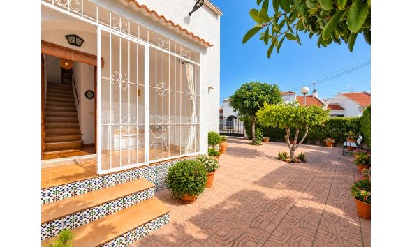Revente - Town House -
Torrevieja - Costa Blanca