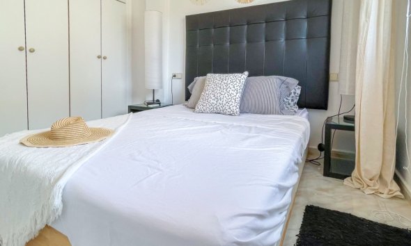 Revente - Town House -
Torrevieja - Costa Blanca