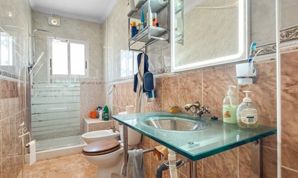 Revente - Town House -
Torrevieja - Costa Blanca