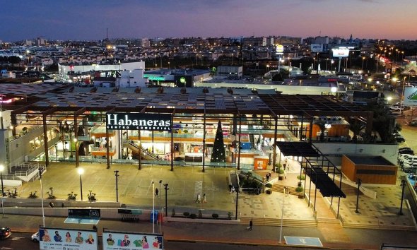 Revente - Apartment -
Torrevieja - Parque de las Naciones